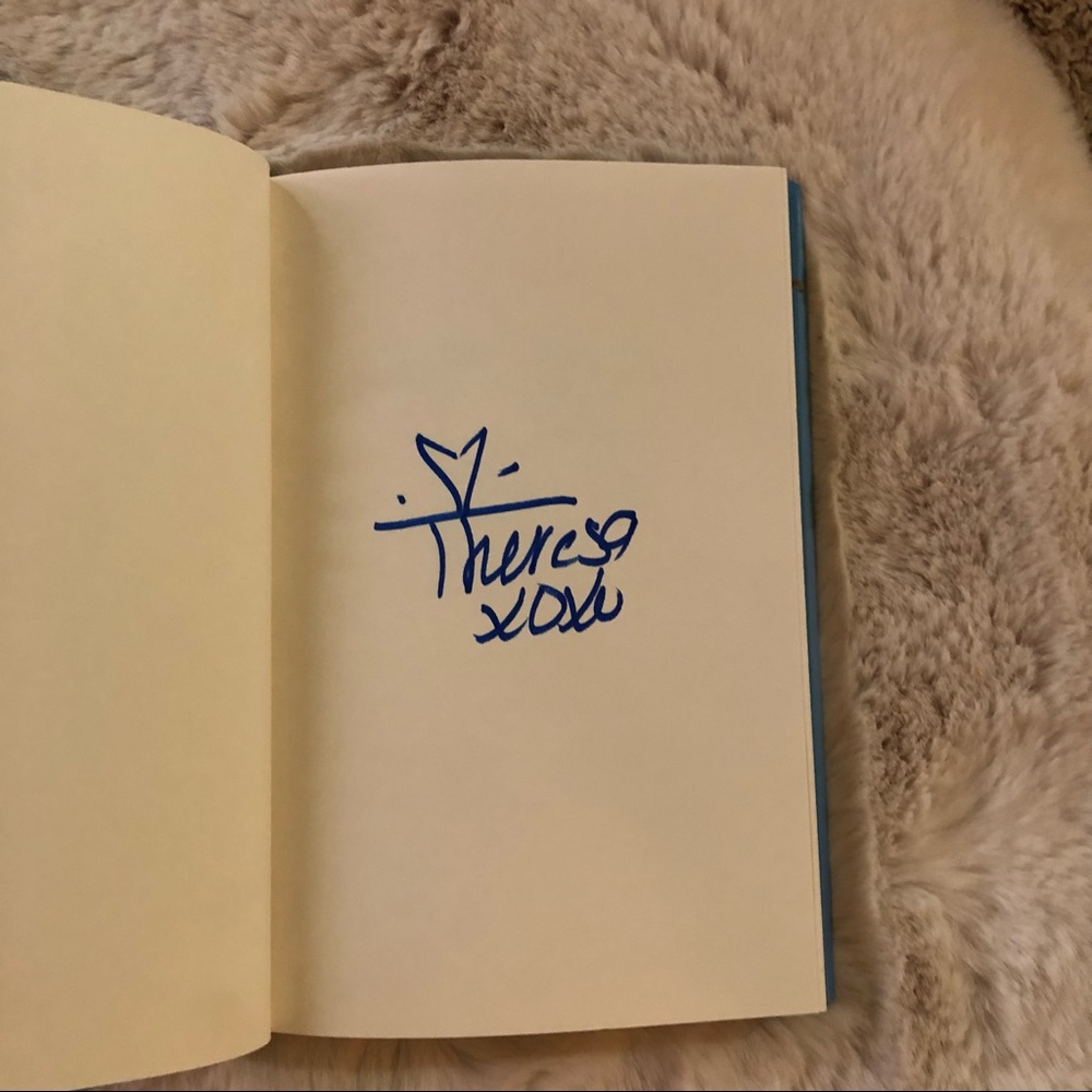 Author Signed Theresa Caputo Book - Picture 2 of 5
